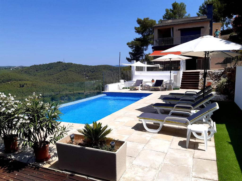 Villa Paraiso - Piscina Privada & Relax photo 2