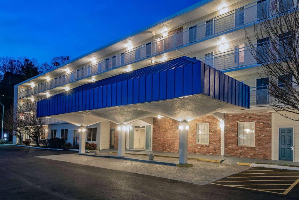 Howard Johnson by Wyndham Staunton photo 4