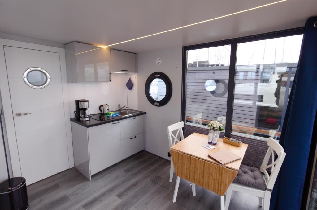 Hausboot Fjord Aquila mit Dachterrasse in Wendtorf photo 3