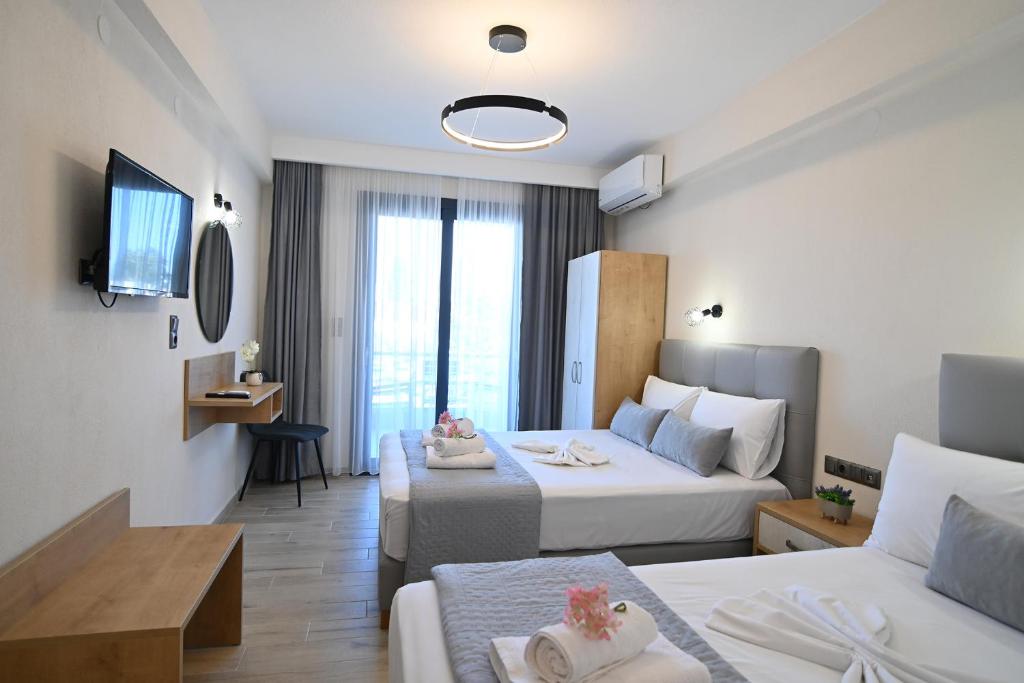 Armonia Luxury Suites photo 3