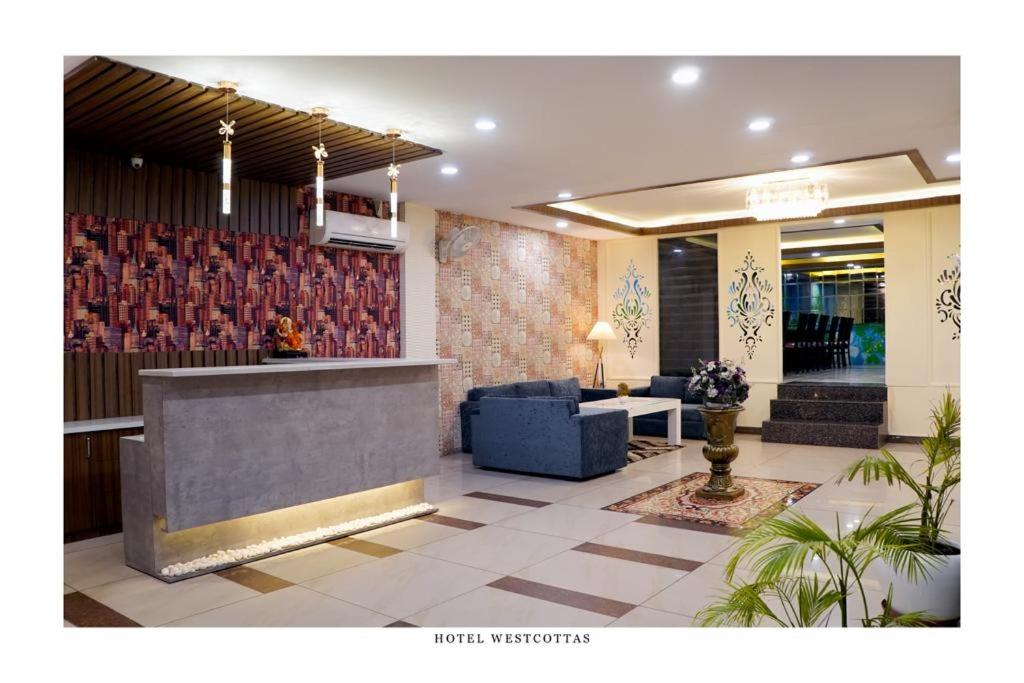 WEST COTTAS HOTEL -- Couples, Family, Corporate Favorite in Heart of Jalandhar photo 4