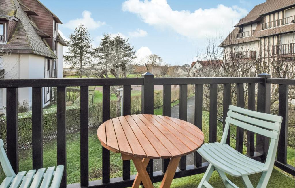 Amazing Apartment In Blonville-sur-mer With 1 Bedrooms
