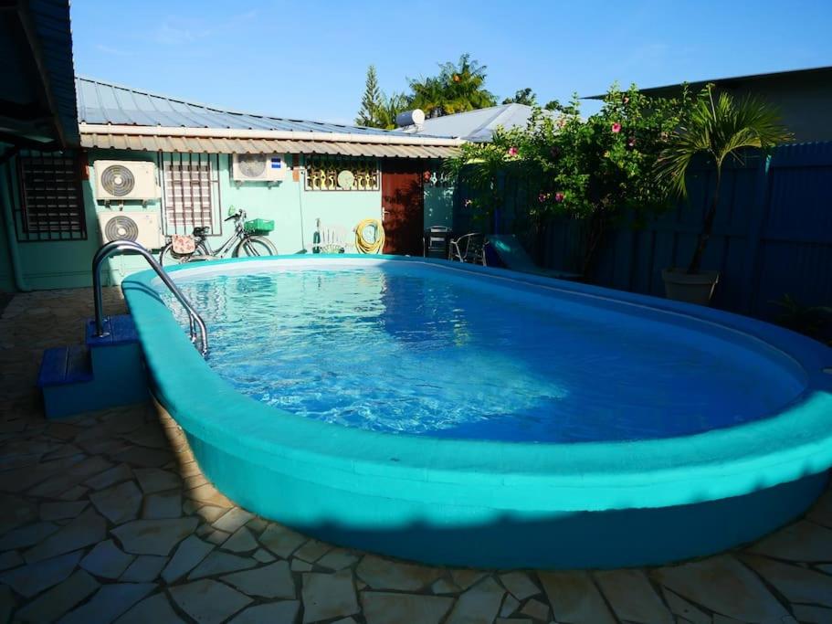 Logement privatif avec piscine & barbecue partagés photo 2