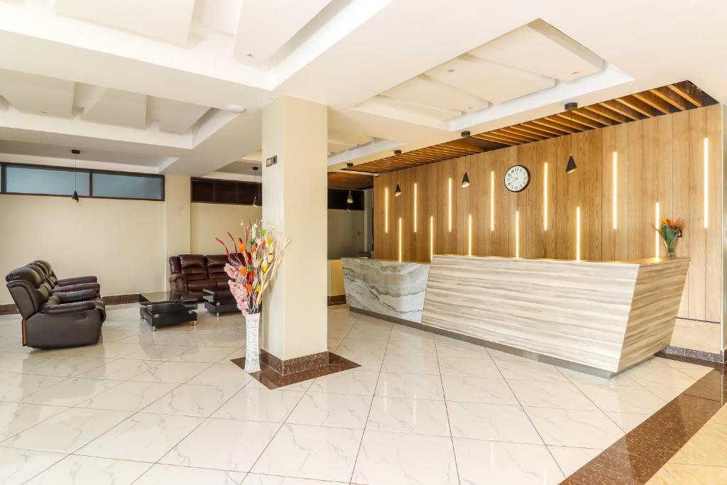 Dallas Premiere Hotel photo 1