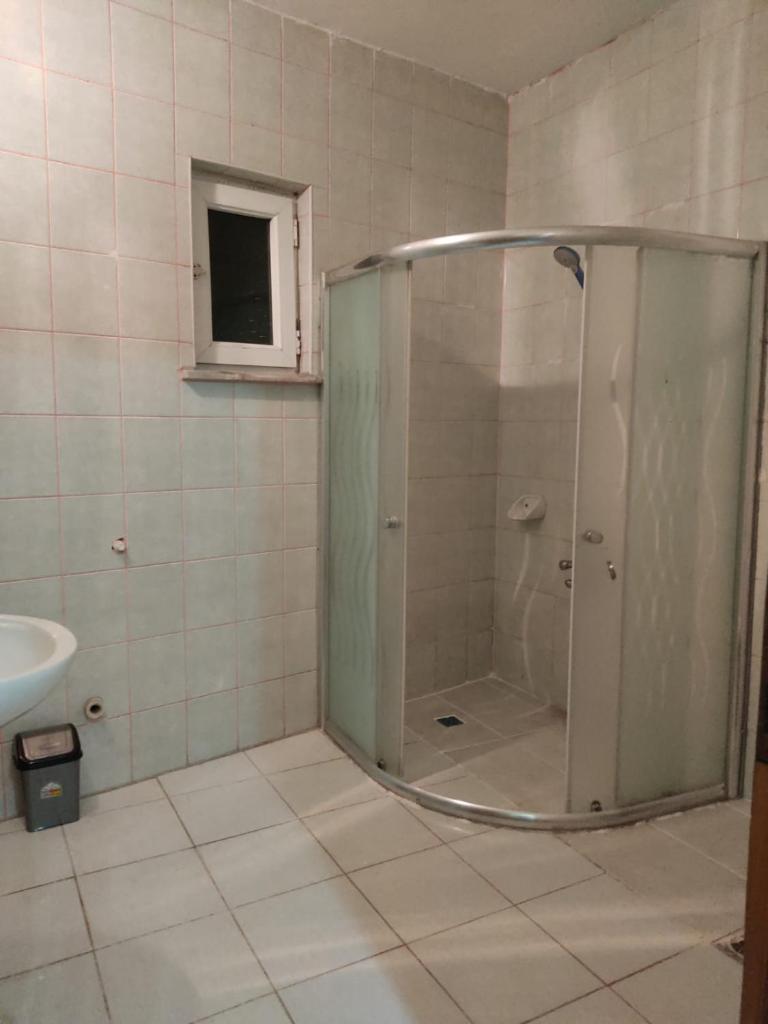 Engin in evi