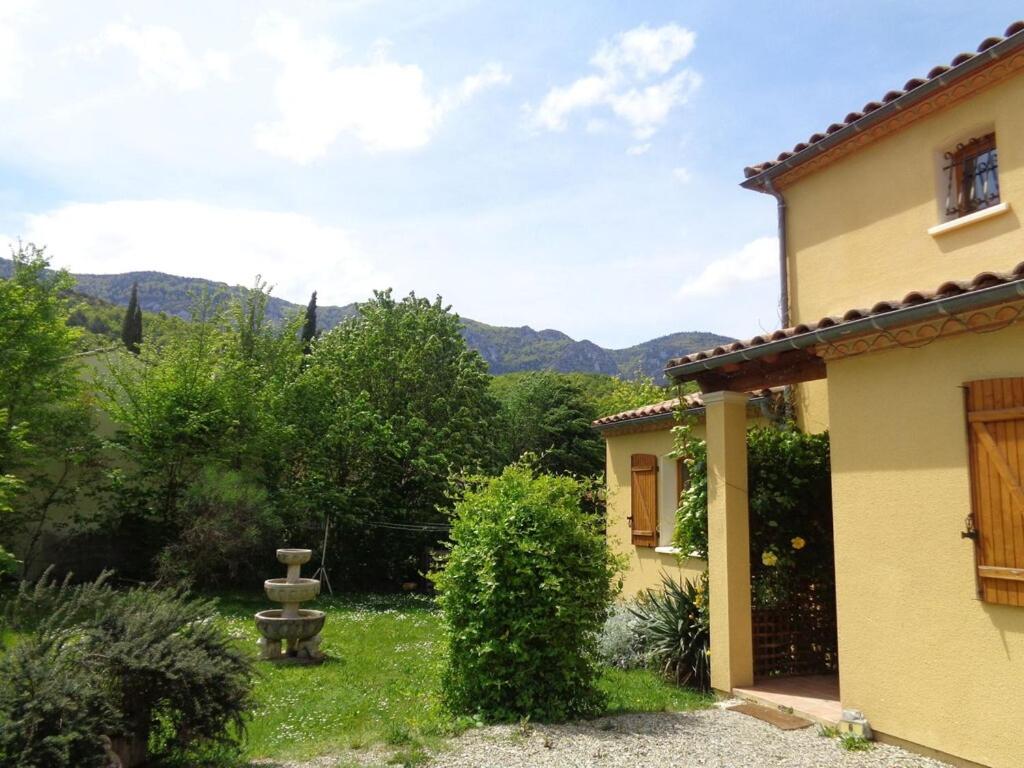4 Bedroom Villa with Private Pool within 5 minute walk into Quillan photo 2