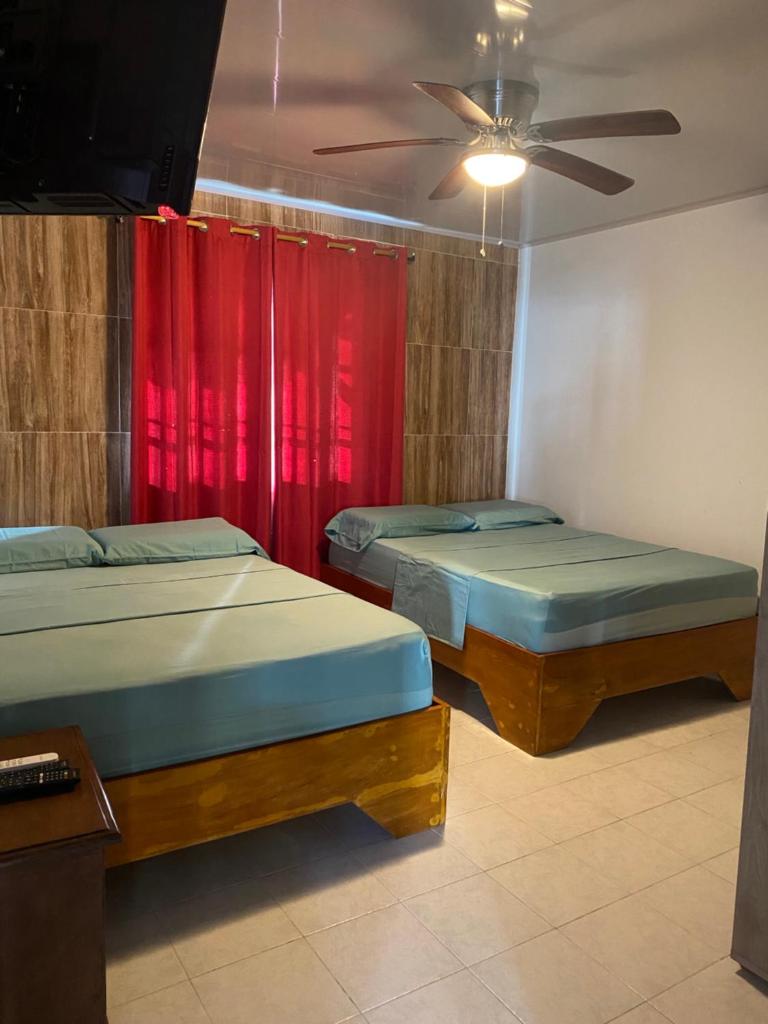 CASA DE PLAYA ROCKY CAY BAY photo 3