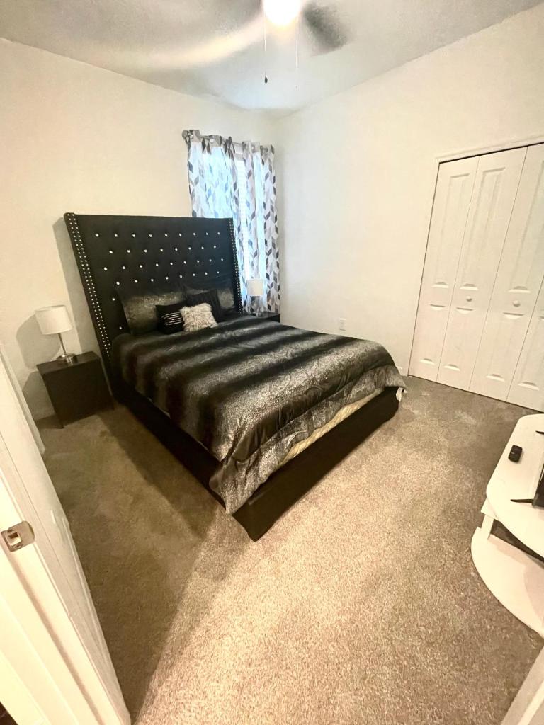 Cozy suites 4 less photo 2
