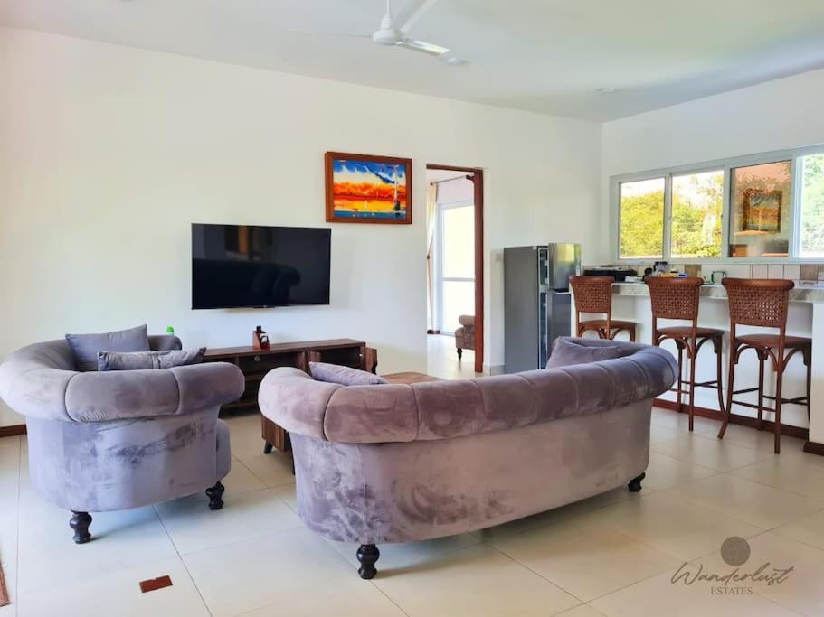 Fiorella Beach House, Diani Beach photo 3