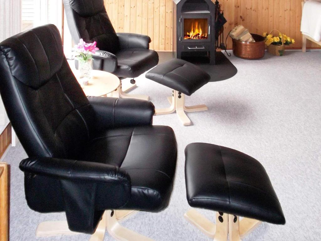 4 person holiday home in Hvide Sande photo 3