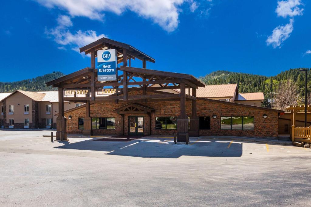 Best Western Golden Spike Inn & Suites image