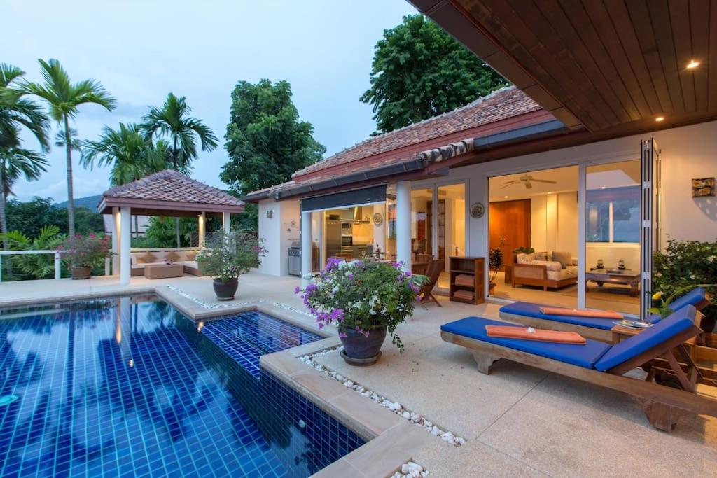 Katamanda villa Moon 3 Bed seaview villa