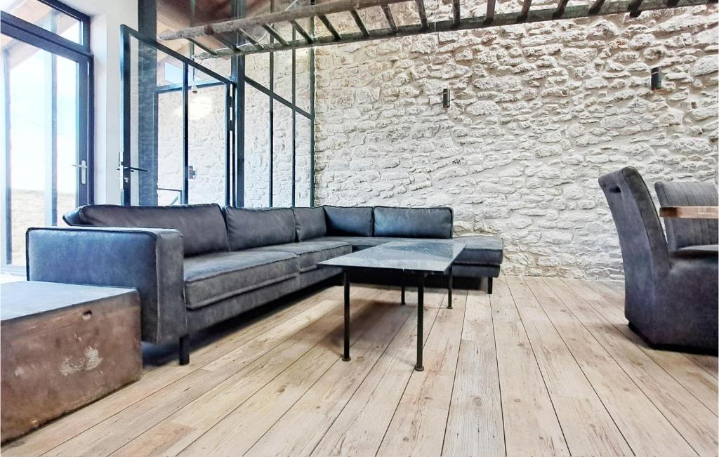 Awesome Home In Pennautier With Outdoor Swimming Pool, Wifi And Private Swimming Pool photo 3