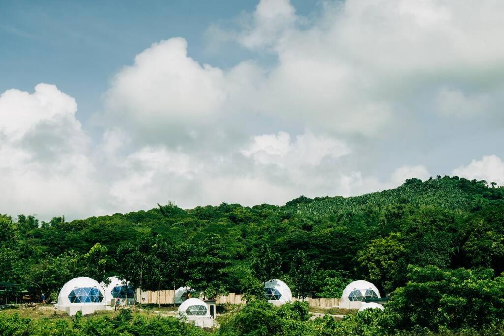 Family Getaway Dome Glamping w/ Private Hotspring