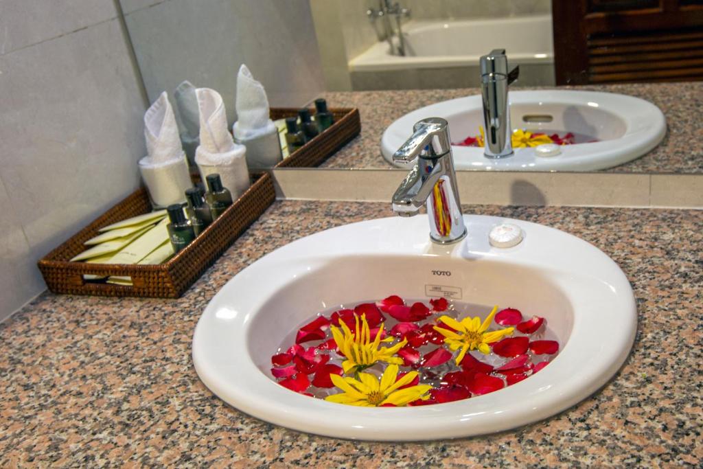 Acacia Hotel Bagan photo 2