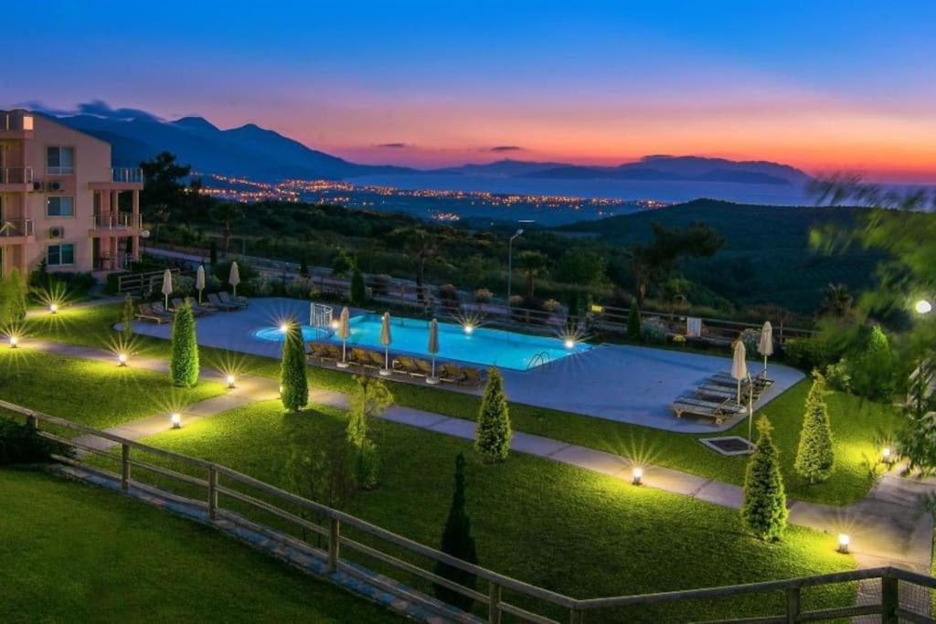 Whyndam Residences Kusadası Golf&Spa photo 1