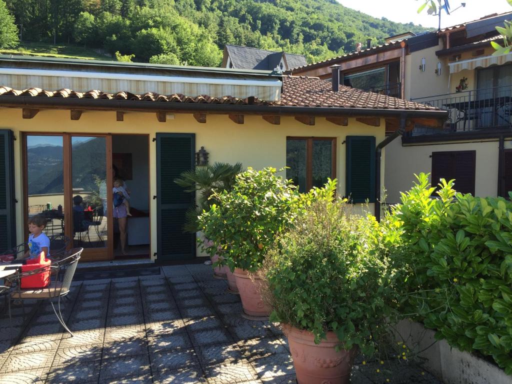 Penthouse Lago di Como / Lago di Lugano photo 2
