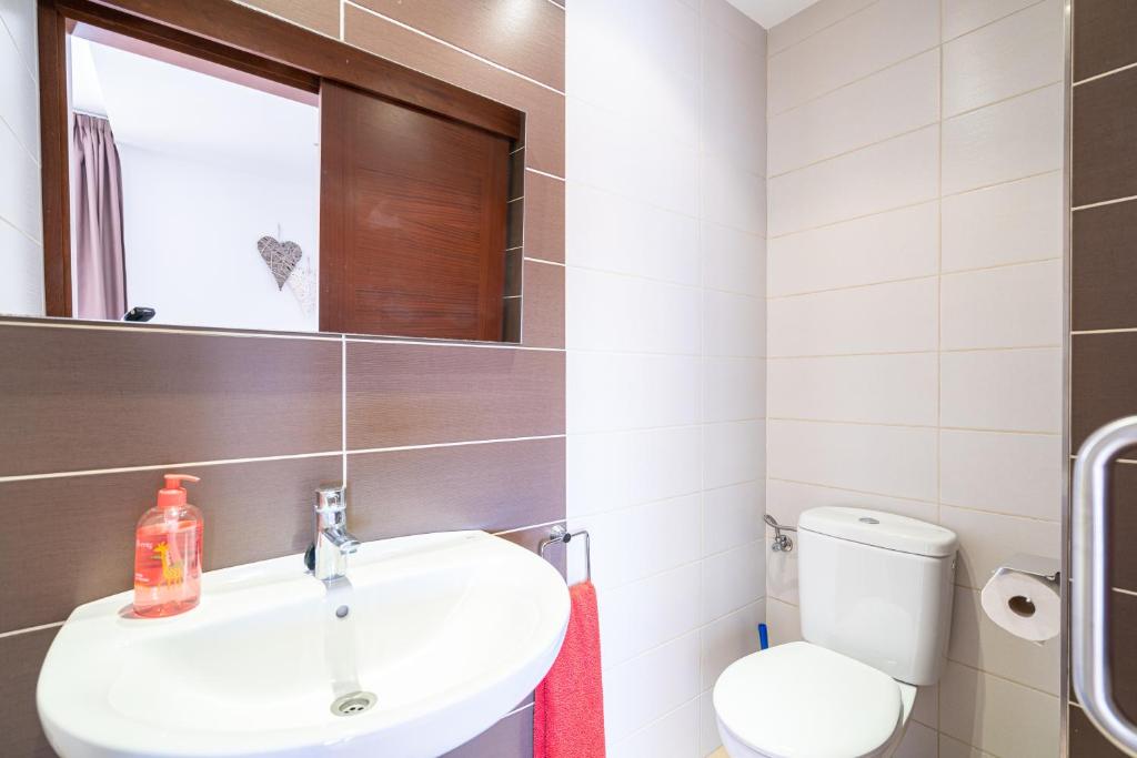 Apartament Cala Anguila photo 4