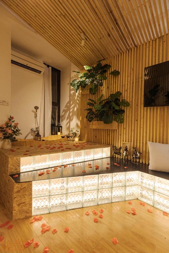 Homestay#PTC#Bathtub#Romantic#HoanKiem