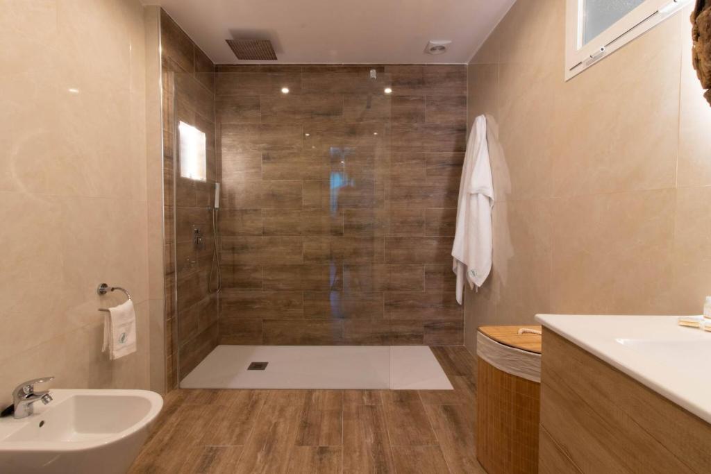 Room in Guest room - Private room in the fishing port of Marbella photo 3