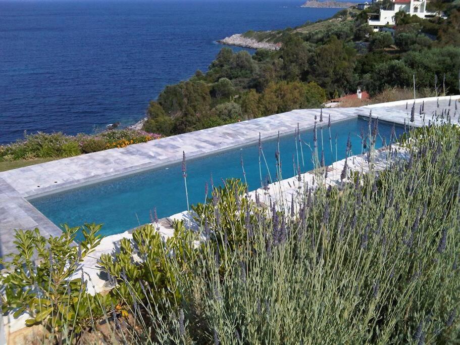 Villa Nafsika stunning view on the Aegean Sea photo 3
