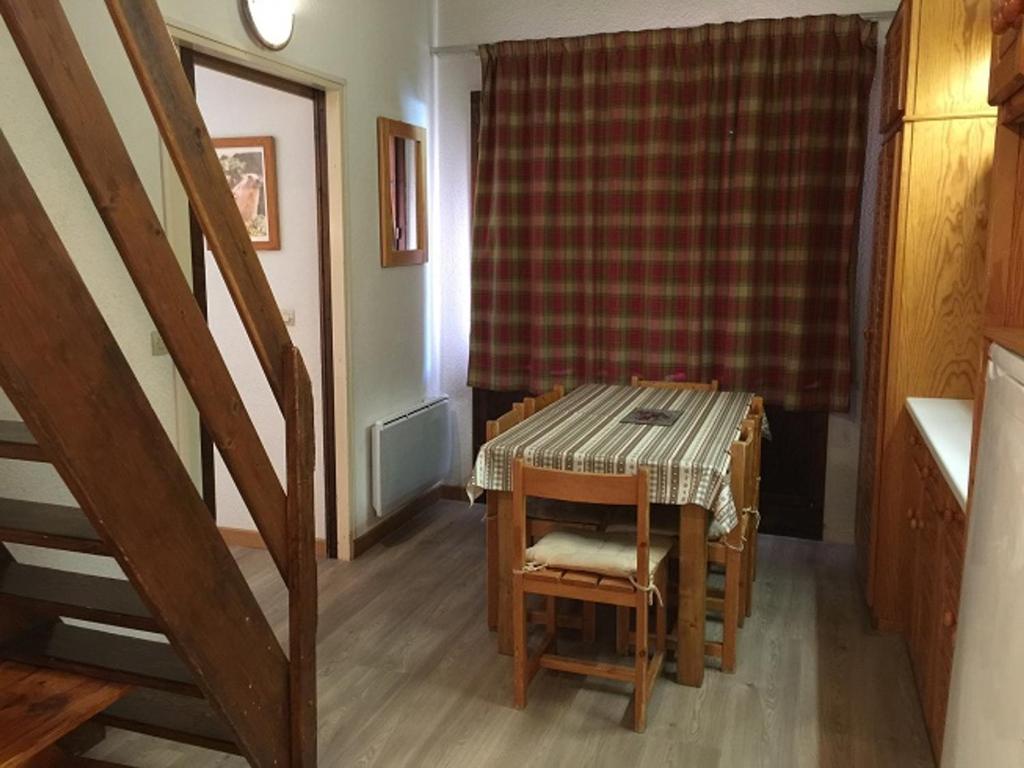 Appartement Les Menuires, 3 pièces, 6 personnes - FR-1-178-91