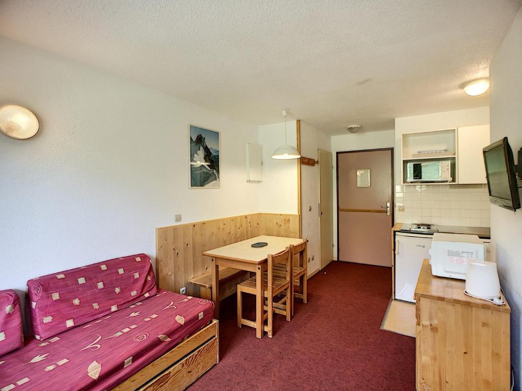 Appartement Les Menuires, 2 pièces, 4 personnes - FR-1-178-6