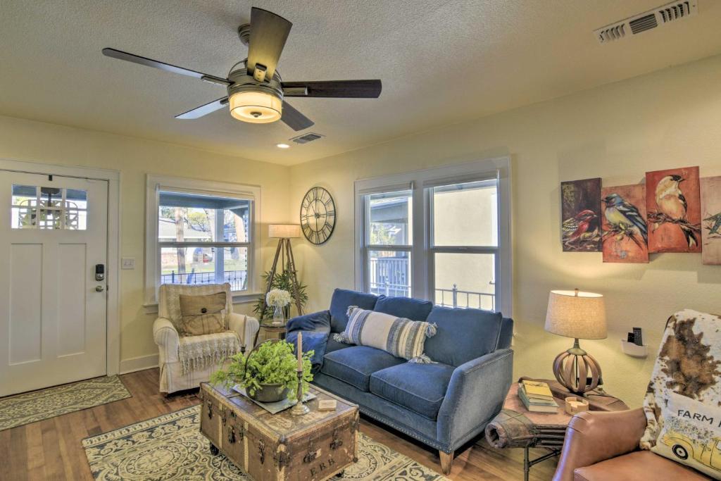 Ideally Located Chico Home - Fire Pit and Grill photo 4