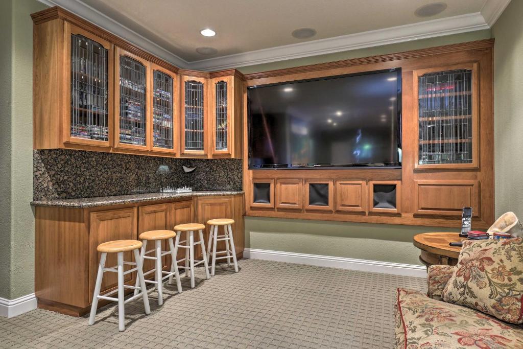 Santa Rosa Vacation Rental with Pool Access! photo 3