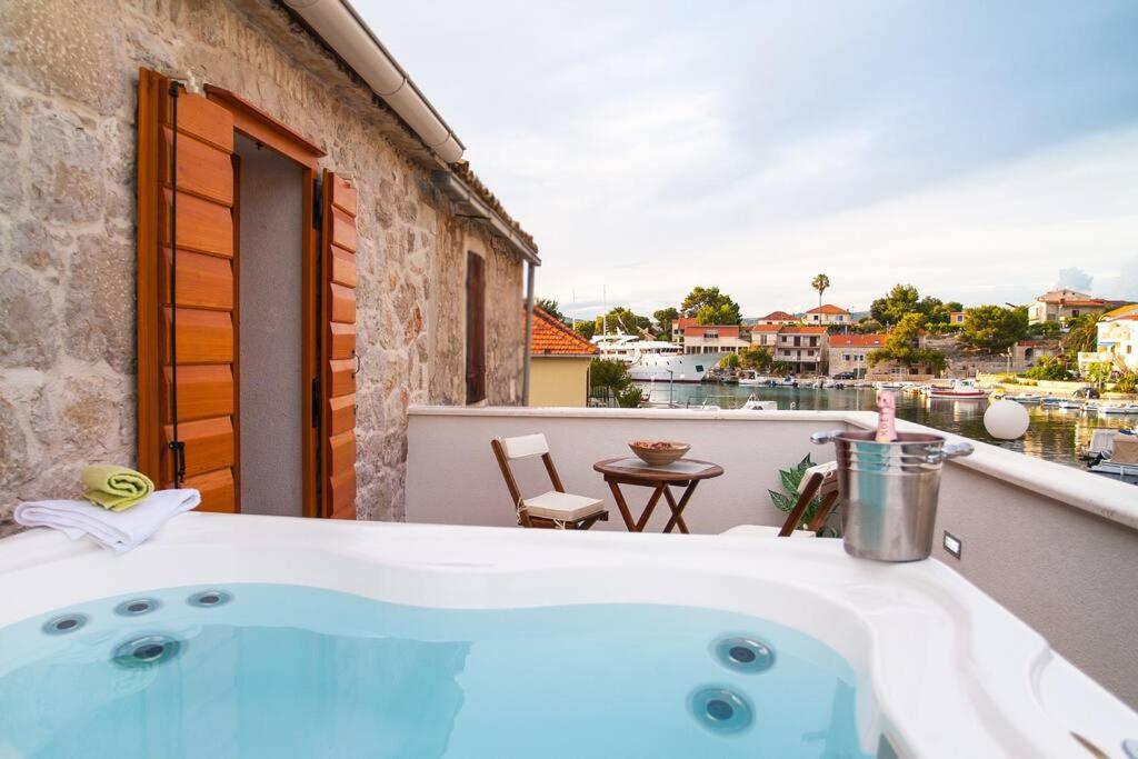 Luxury stone house Amfora photo 1