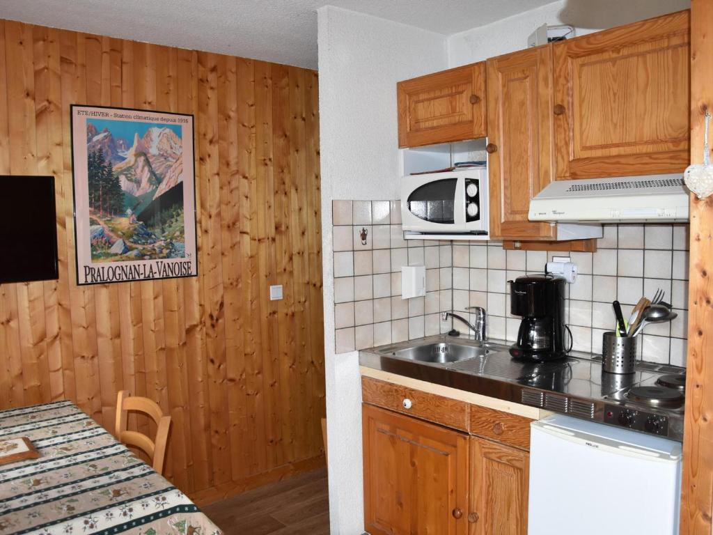 Studio Pralognan-la-Vanoise, 1 pièce, 2 personnes - FR-1-464-122 photo 2