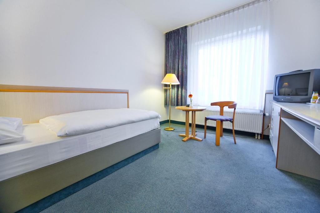 Leine-Hotel photo 2