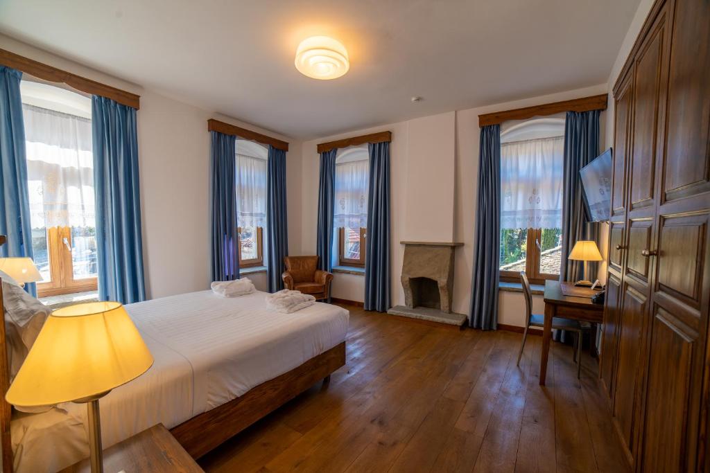 VILLA PERMET photo 1