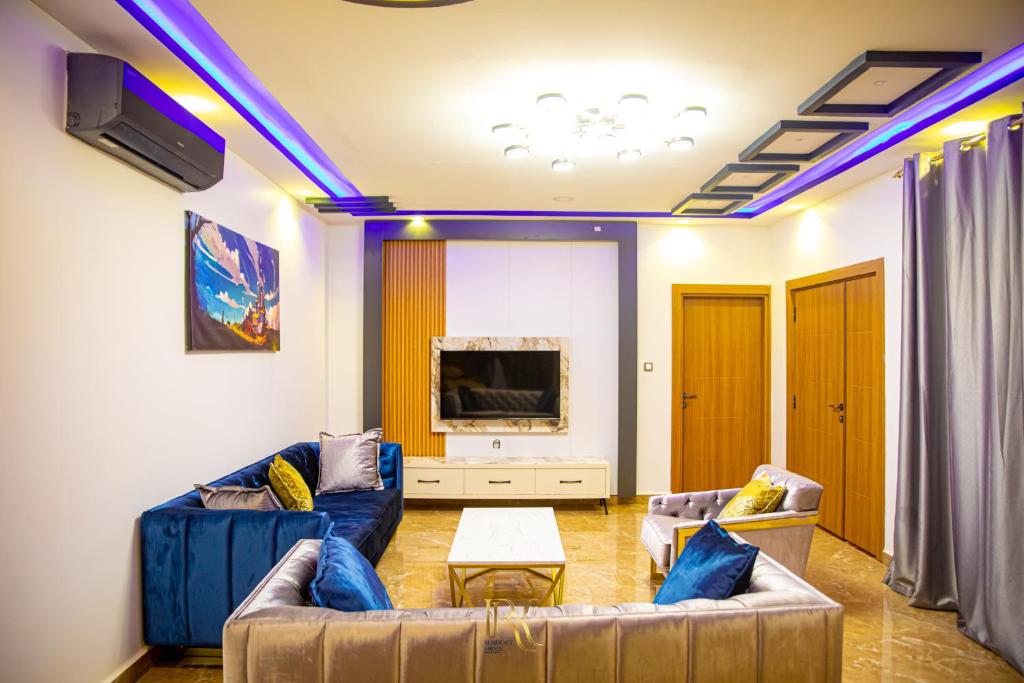 RESIDENCE KARMA photo 2