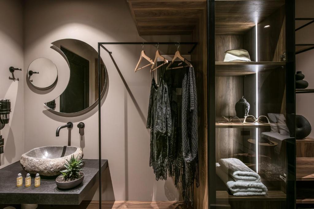 Alsus Boutique Hotel - Adults Only photo 3
