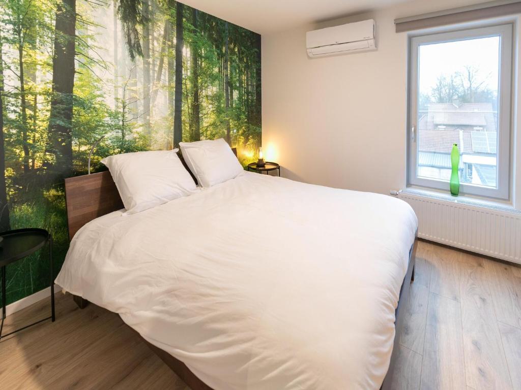 Apartment in Maasmechelen with terrace photo 4
