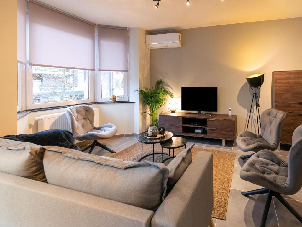 Apartment in Maasmechelen with terrace photo 2