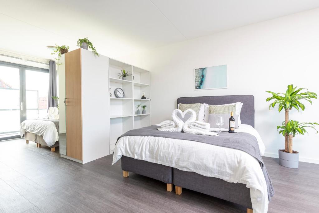 City Center Family Apartment Balcony open View Delft photo 4