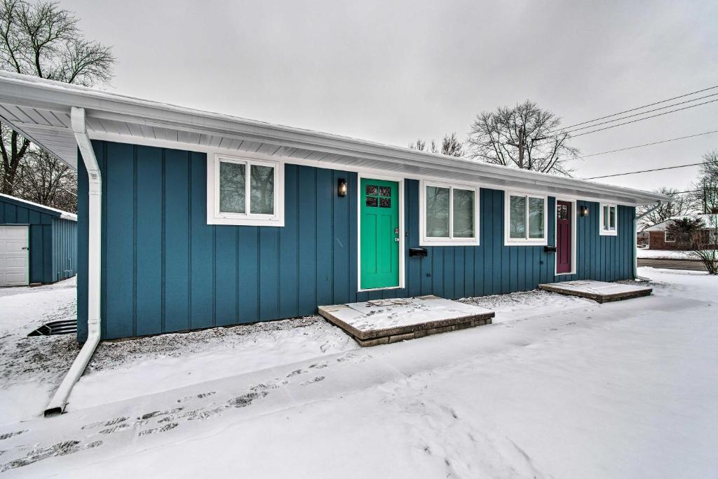 Ideally Located House - 9 Mi From Route 66! photo 2