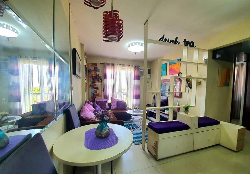 Cozy Place 2BR Condo Unit in Ortigas Ave Ext photo 4