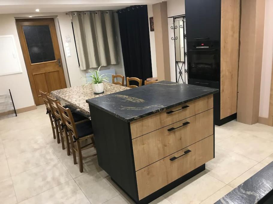 Paisible logement tout équipé pour 1 à 6 personnes photo 1