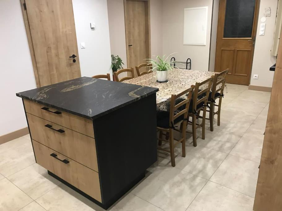 Paisible logement tout équipé pour 1 à 6 personnes photo 2
