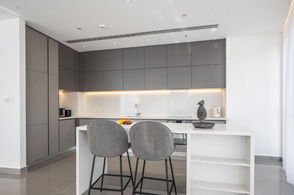 360 Nicosia-3 bedrooms Panoramic Deluxe Residence photo 4
