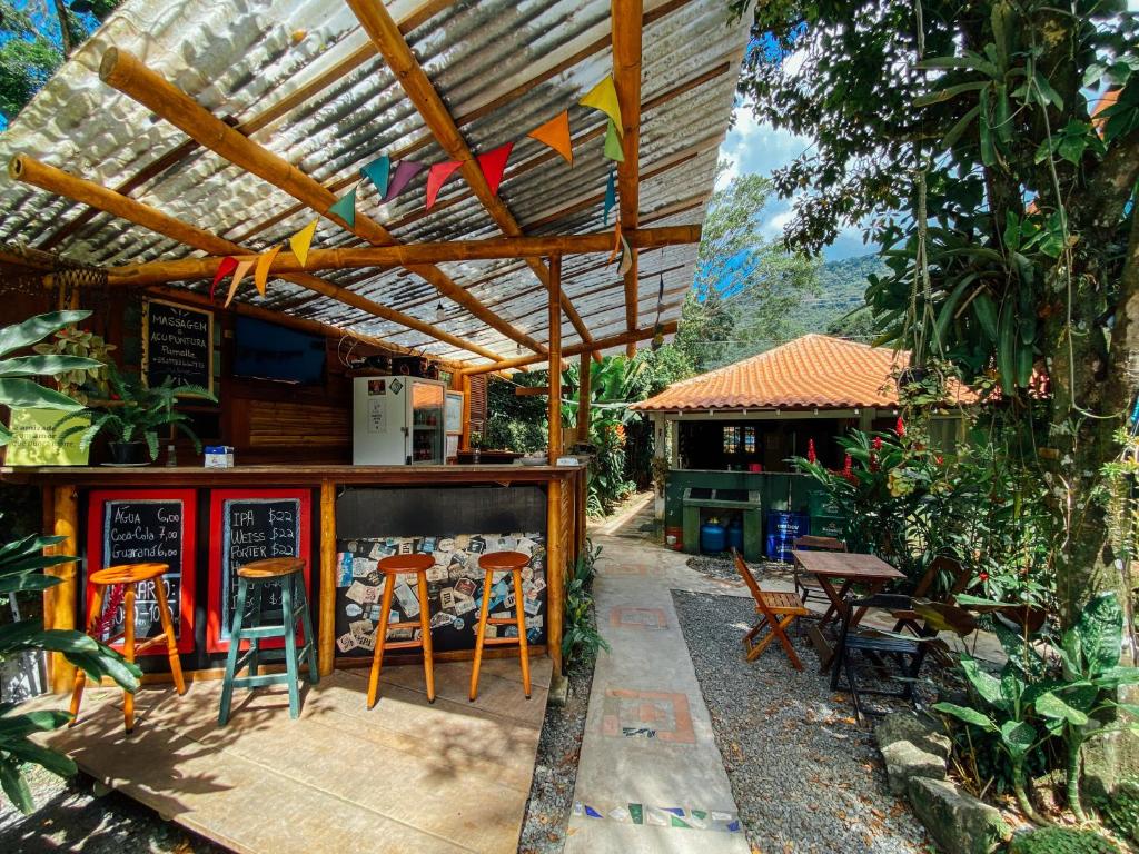 Mambembe Hostel - Ilha Grande photo 3
