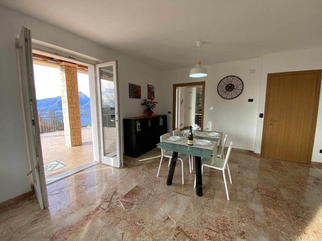 La Terrazza Baldo Garda photo 3