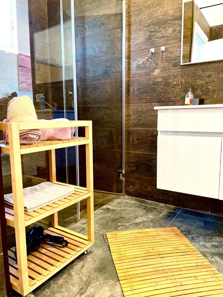 Sea view cozy apartment photo 3