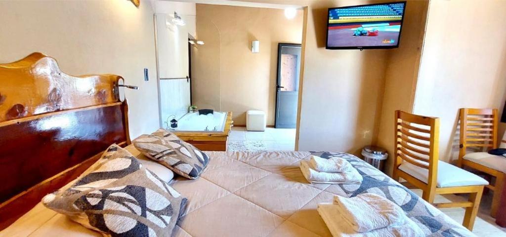 La Roc-K Suites photo 3