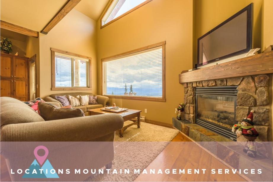 Trapper's Lodge - 4 Bd wGreat View, Private Hot Tub