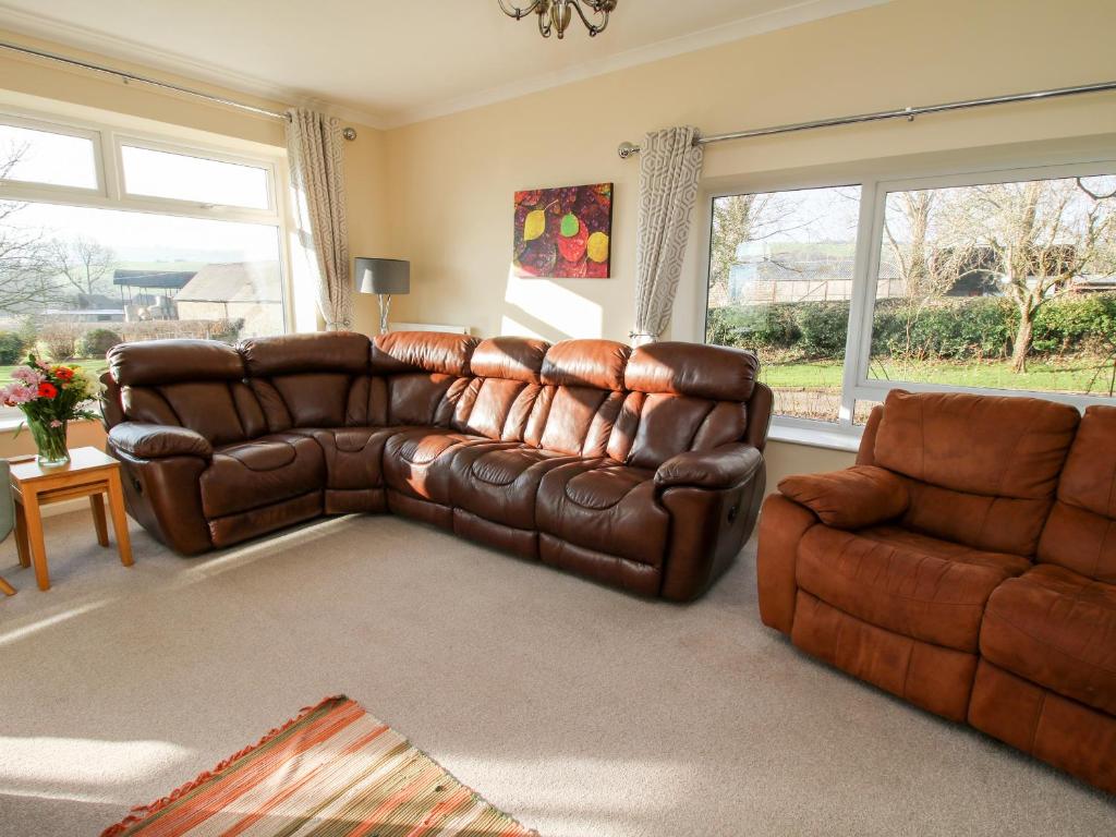 Bicton Lea photo 3