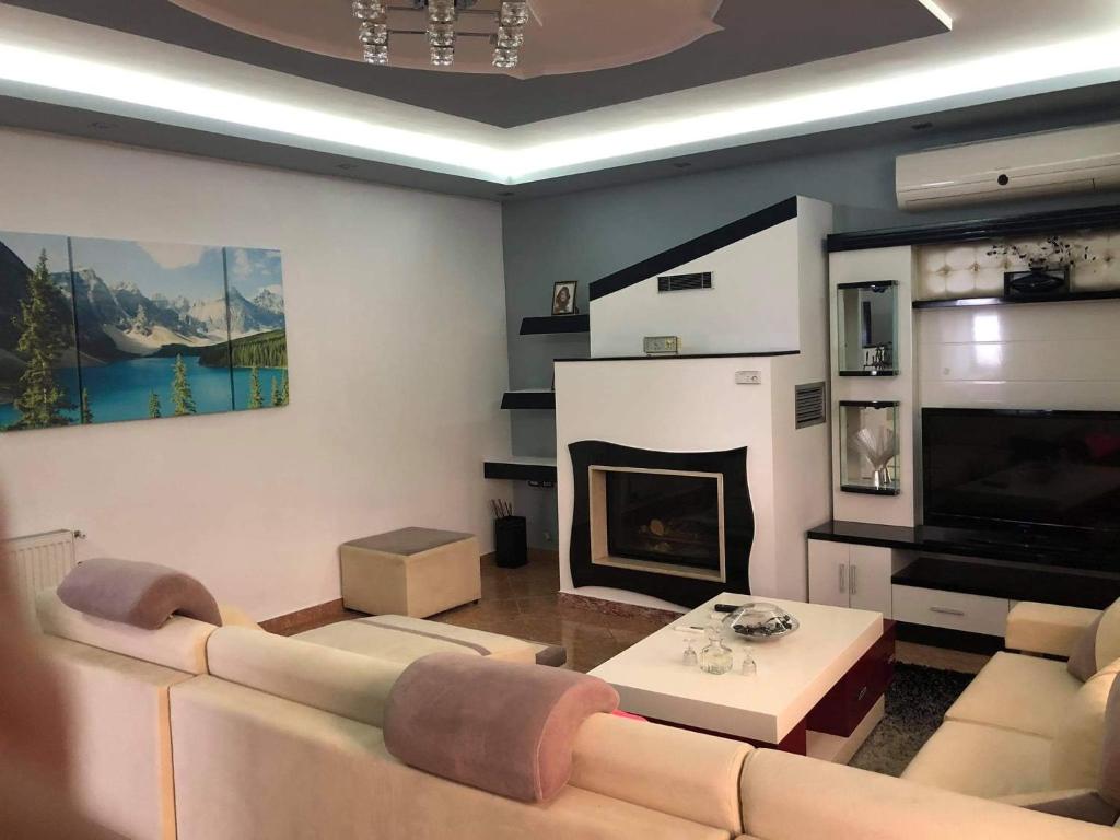 Villa Ceni 2